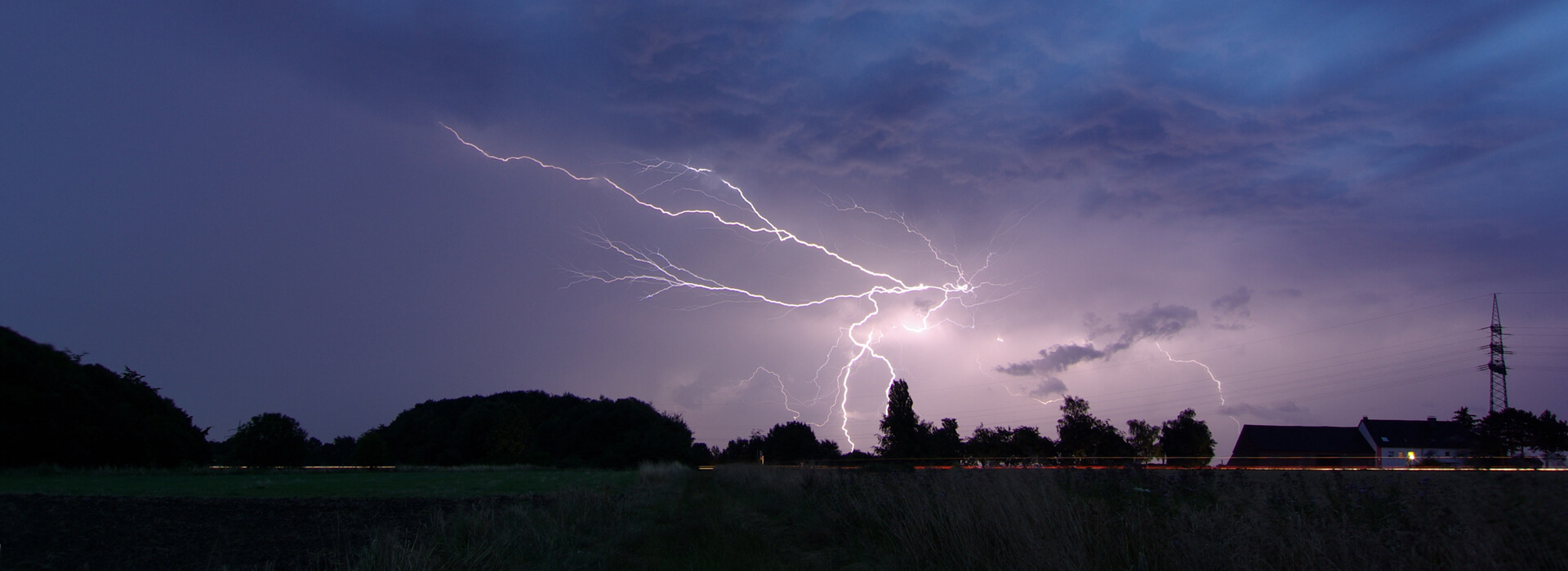 Pourquoi Voit on L éclair Avant D entendre Le Tonnerre Schéma Les orages et la foudre en montagne - Isère Rando