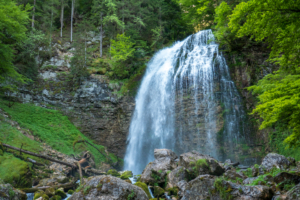 Sentier-des-cascades-cirque-saint-meme-19