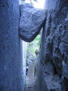 descente faille rocher