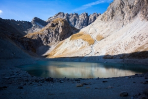 lac-des-beraudes-lac-rouge-9